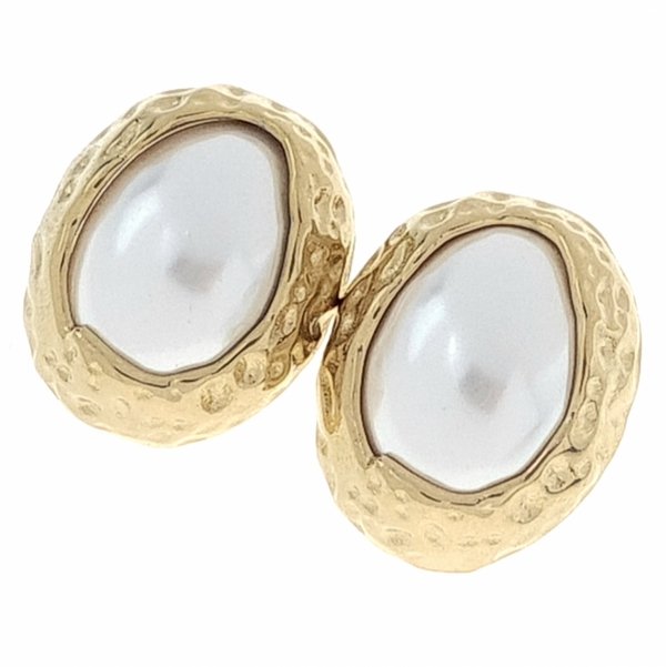 gold earrings made of stainless steel