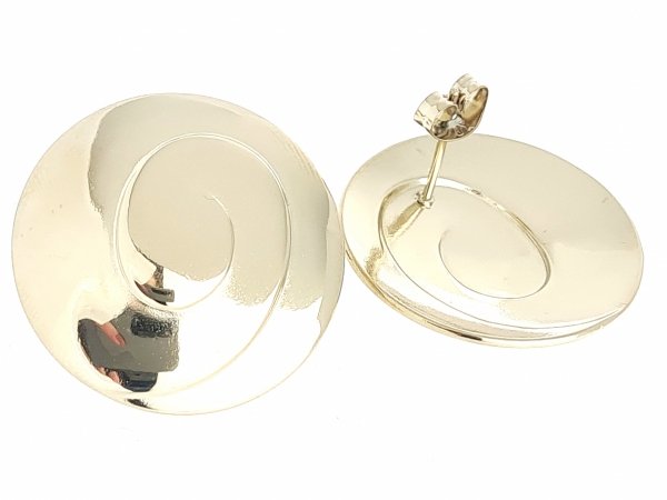 gold earrings made of stainless steel