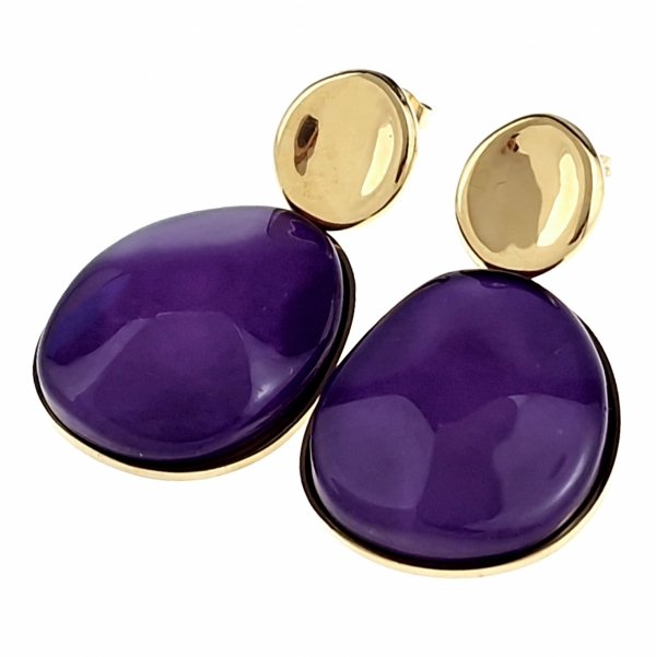 gold earrings made of stainless steel