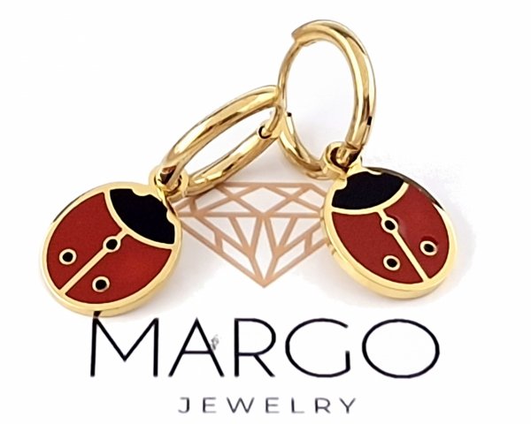 gold earrings made of stainless steel