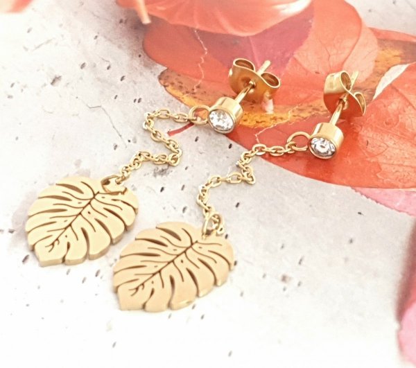gold earrings made of stainless steel