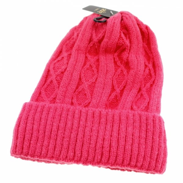 24 Ciepła i przyjemna miękka czapka na zimę z futerkiem w środku