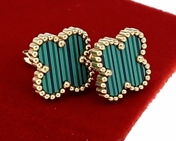 2387 Kolczyki złote stal chirurgiczna 316L celebrytki koniczyna marokańska wtyczki 