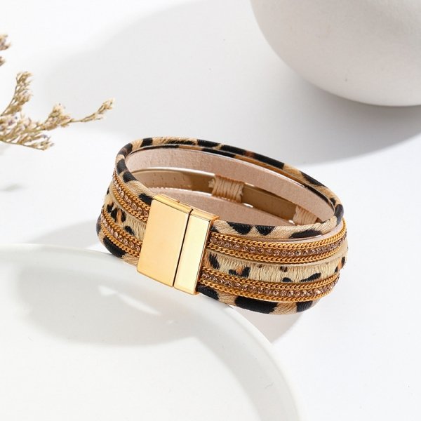 426 Skórzana bransoletka z zapięciem magnetycznym 19,5cm