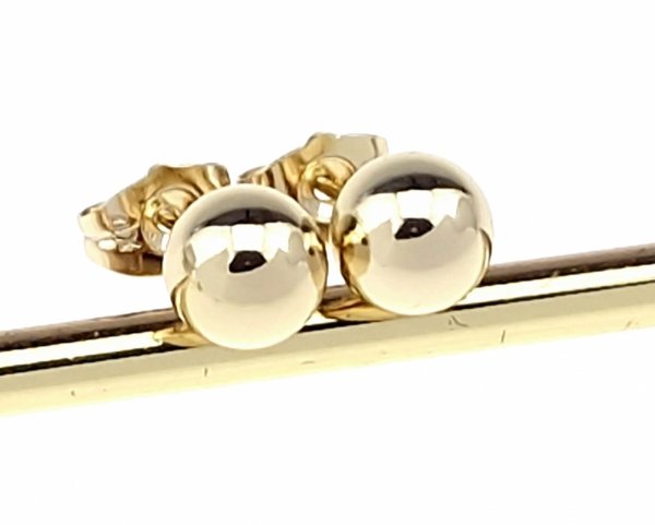 1681e Kolczyki złote pozłacane 14K wtyczki Xuping kulki 8mm