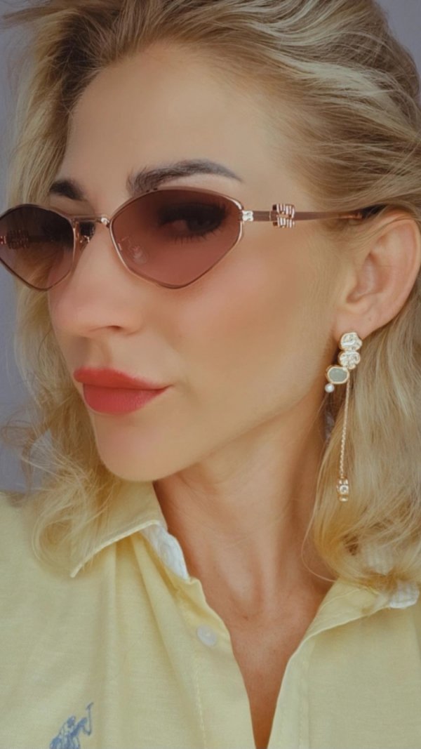ok107 Damskie okulary przeciwsłoneczne muchy ozdobne UV400