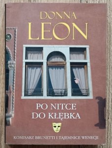 Donna Leon • Po nitce do kłębka
