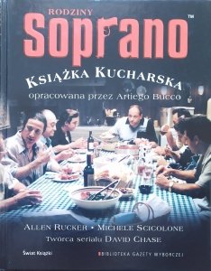 Rodziny Soprano książka kucharska opracowana przez Artiego Bucco