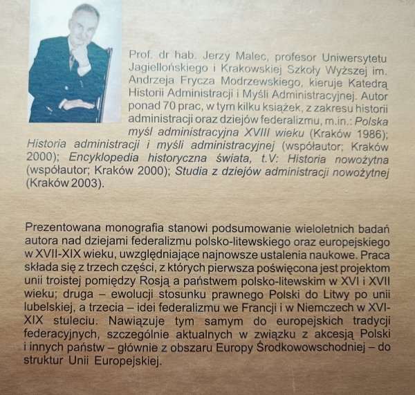 Jerzy Malec Szkice z dziejów federalizmu i myśli federalistycznej w nowożytnej Europie