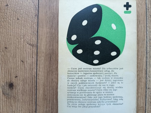 Aleksander Wallis Informacja i gwar. O miejskim centrum