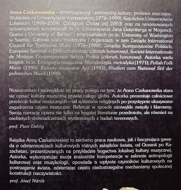 Anna Czekanowska Kultury tradycyjne wobec współczesności. Muzyka, poezja, taniec