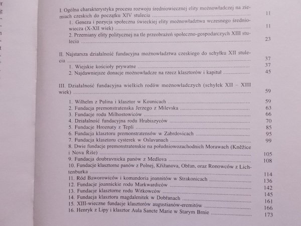 Marcin Rafał Pauk • Działalność fundacyjna możnowładztwa czeskiego i jej uwarunkowania społeczne XI-XIII wiek
