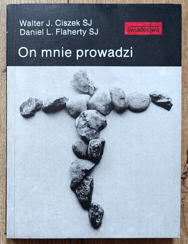 Walter Ciszek, Daniel Flaherty On mnie prowadzi