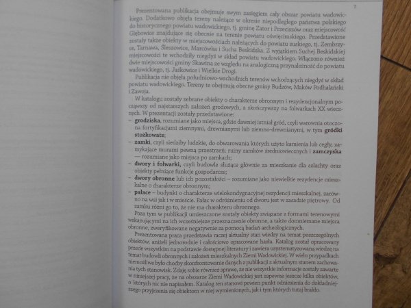 Mateusz Porębski • Budownictwo obronne i rezydencjonalne powiatu wadowickiego