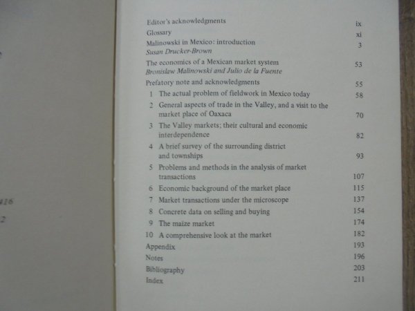 Bronisław Malinowski and Julio De La Fuente • Malinowski in Mexico. The Economics of a Mexican Market System