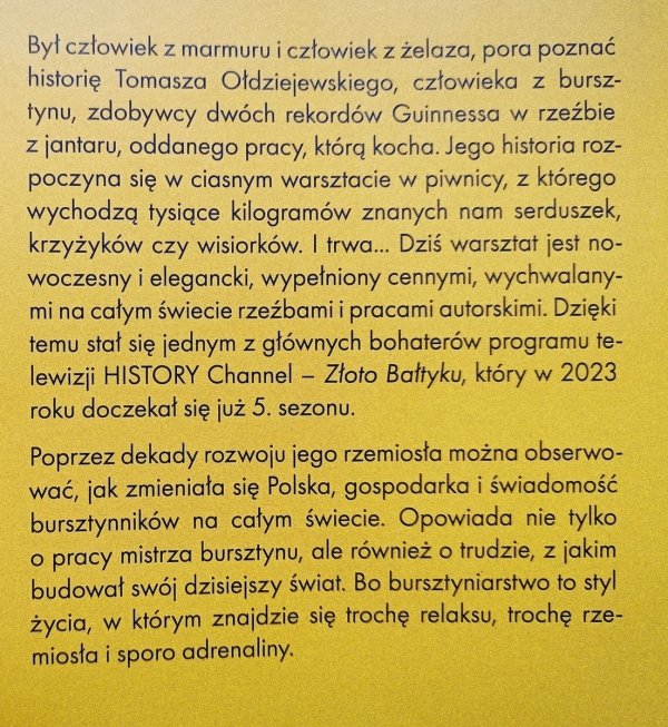 Sylwia Winnik, Tomasz Ołdziejewski Człowiek z bursztynu