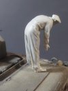 Panzer Art FI35-232 British tanker loading 75mm ammo No1 1/35