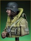 Young Miniatures YM1833 Luftwaffe Bomber Crewman, 1940 1/10
