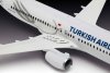 Revell 03772 Boeing 737-800 Turkish Airlines 1/144