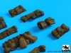 Black Dog T35143 Tentage+bedrols N 1/35