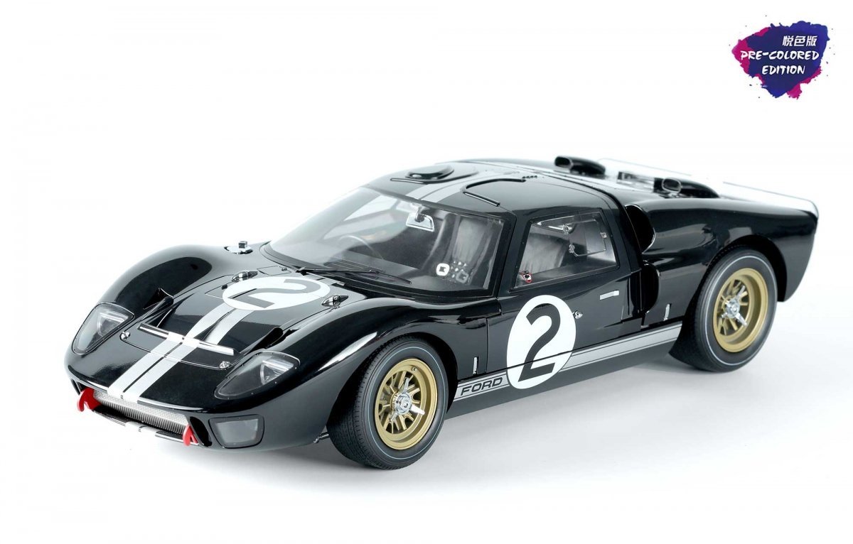 Meng Model RS-003 Ford GT40 Mk.II '66 Champion (pre-coloured