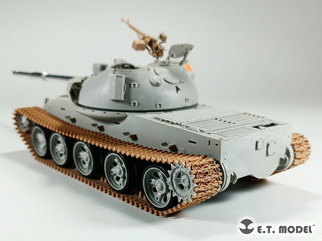E.T. Model P35-053 Russian T-55 T-62 T-72 RMSh Workable