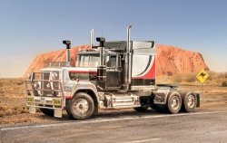 Italeri 90727 BLACK THUNDER Australian truck 1/24 