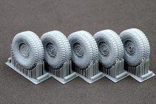 ScaleX WM 35001S HMMWV MT/R 24-bolt Sagged wheel set (Academy, ICM) 1/35