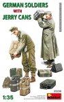 MiniArt 35286 GERMAN SOLDIERS WITH JERRY CANS 1/35