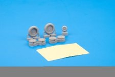 Eduard 632125 Fw 190A-8 wheels REVELL 1/32