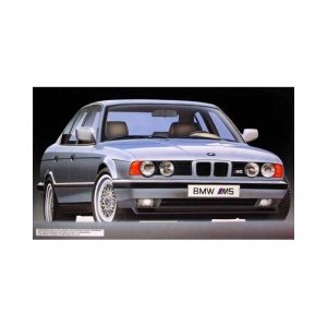 Fujimi 126739 BMW M5 1/24