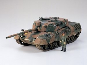 Tamiya 35112 West German Leopard A4 (1:35)