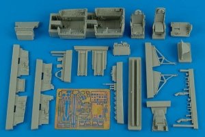 Aires 4566 F-100F Super Sabre cockpit set - early v. 1/48 Trumpeter