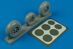 Aires 2105 P-38 Lightning wheels & paint masks 1/32 Other