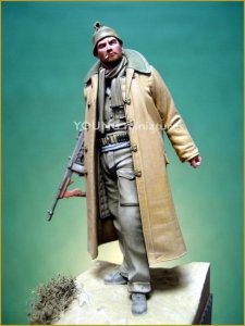 Young Miniatures YM7002-R WWII British Army LRDG Troops, North Africa 1942 70mm