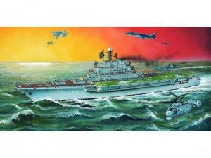 Trumpeter 05703 USSR Minsk aircraft carrier 1/700