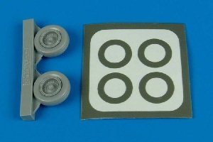 Aires 7221 A-1H Skyraider (U.S.A.F.) wheel & masks 1/72 Hasegawa