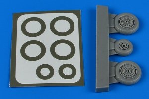 Aires 4906 MiG-17 wheels & paint masks 1/48 AMMO