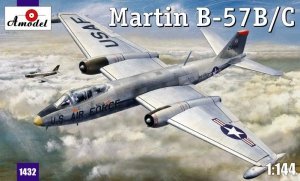 Amodel 01432 Martin B-57B/C Night (1:144)