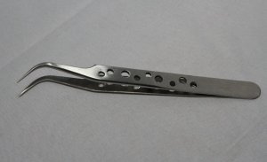 U-Star UA-90210E Straight Tweezer (penseta stalowa- zakrzywiona)