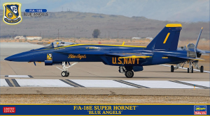 Hasegawa 02467 F/A-18E Super Hornet Blue Angels Limited Edition 1/72