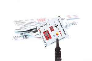Eduard 3DL53007 Tirpitz flags SPACE Trumpeter 1/350