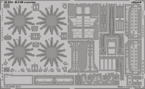 Eduard 48635 B-24D exterior REVELL/MONOGRAM (1:48)