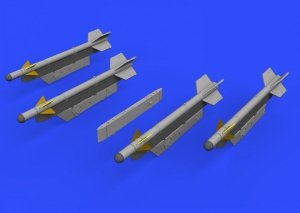 Eduard 672186 R-3S missiles w/ pylons for MiG-21 EDUARD 1/72