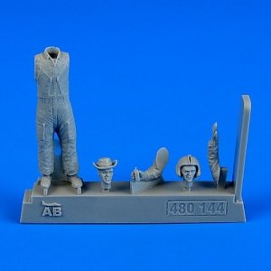 Aerobonus 480144 US Army Helicopter Pilot - Vietnam War 1960 - 1975 1/48