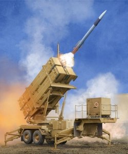 Trumpeter 01040 US M901 Launching Station w/MIM-104F Patriot SAM System PAC-3 1/35