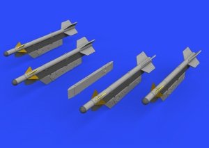 Eduard 672186 R-3S missiles w/ pylons for MiG-21 EDUARD 1/72