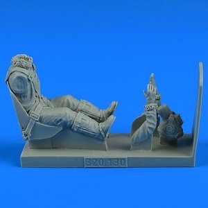 Aerobonus 320130 USAAF WWII Pilot with seat for P-47 Thunderbolt for Hasegawa 1/32