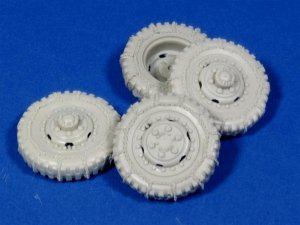 Panzer Art RE35-136 Road wheels witch chains for M3 “Scout Car” 1/35