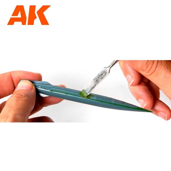 AK Interactive AK9329 MODELING GREEN PUTTY 20ml